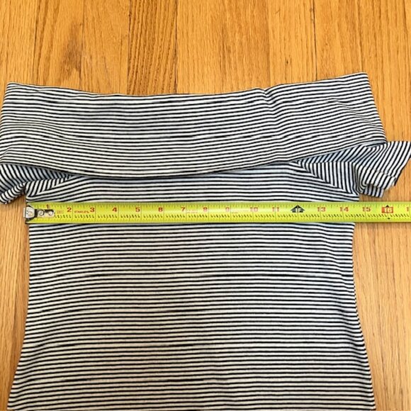 J Crew Factory Off the Shoulder Black and white striped top size S - Picture 5 of 6